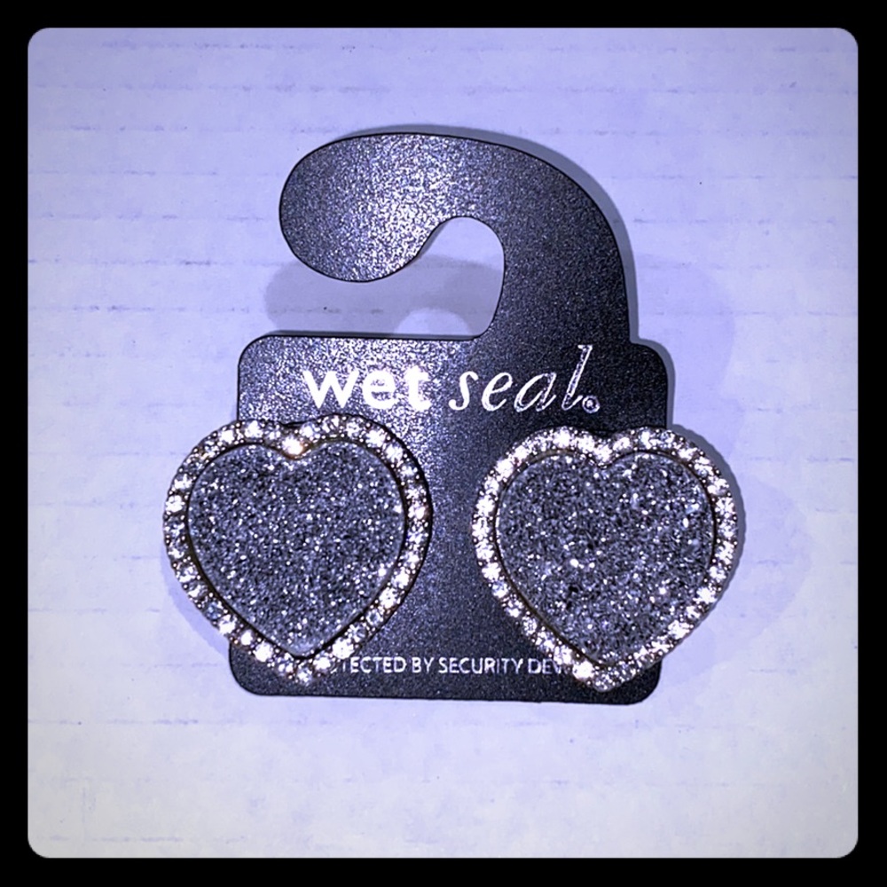 Heart earrings